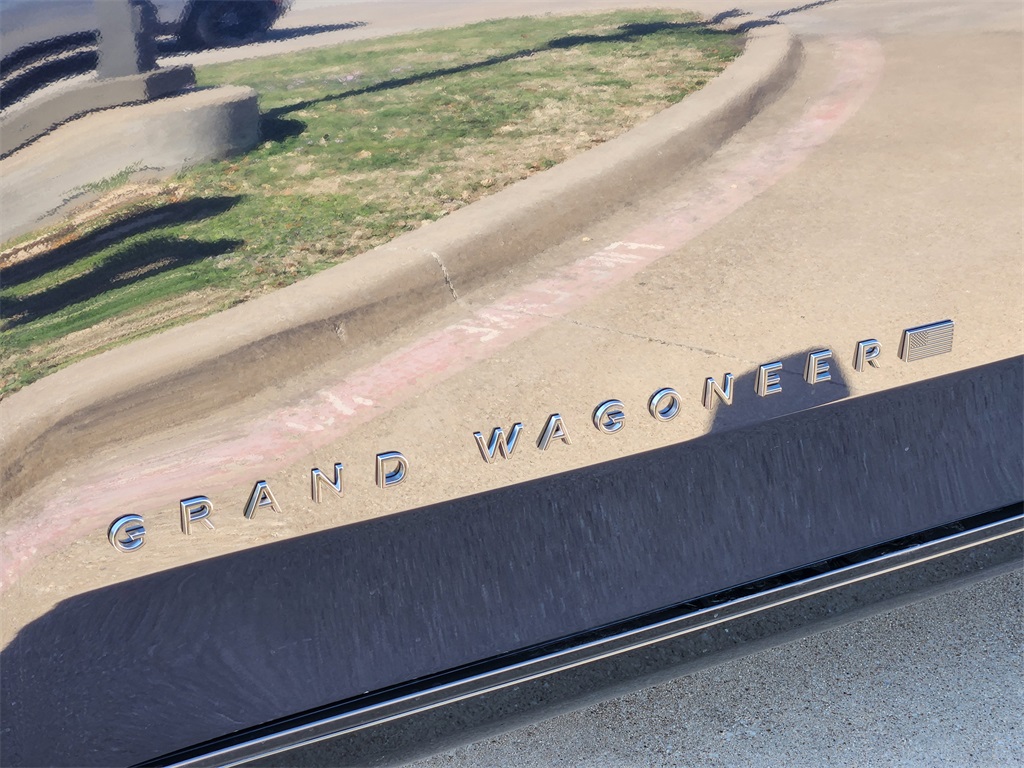 2024 Jeep Grand Wagoneer L II photo 8