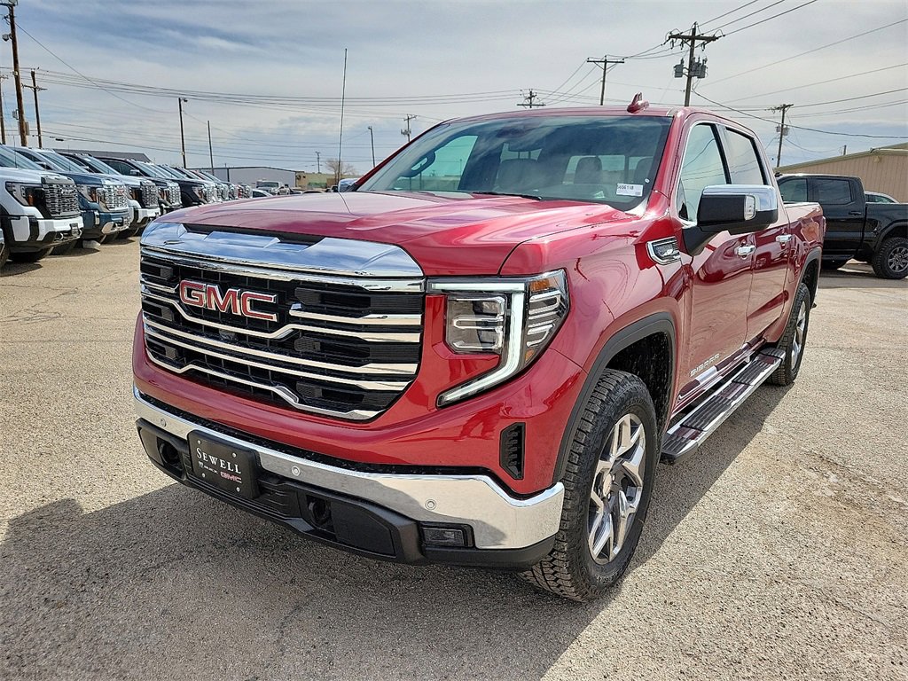 2026 GMC Sierra SLT's photo