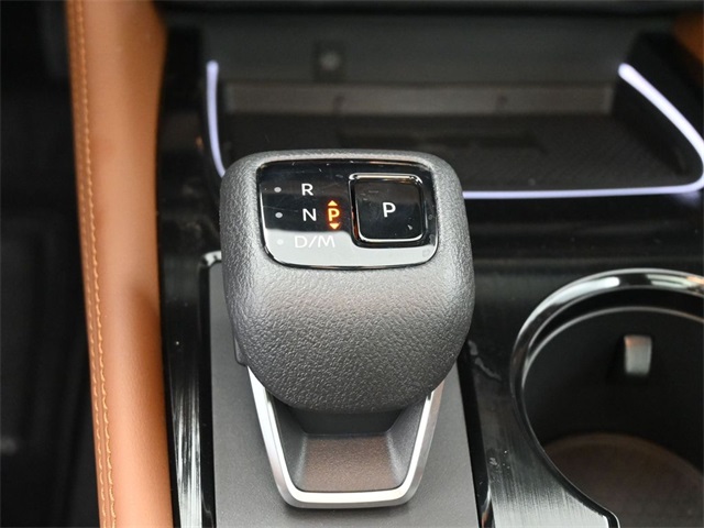 2026 Nissan Rogue Platinum photo 3