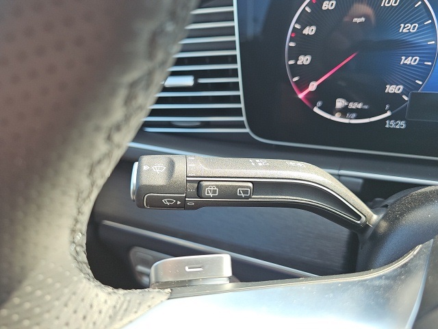 2026 Mercedes Benz GLS 450 4MATIC photo 22