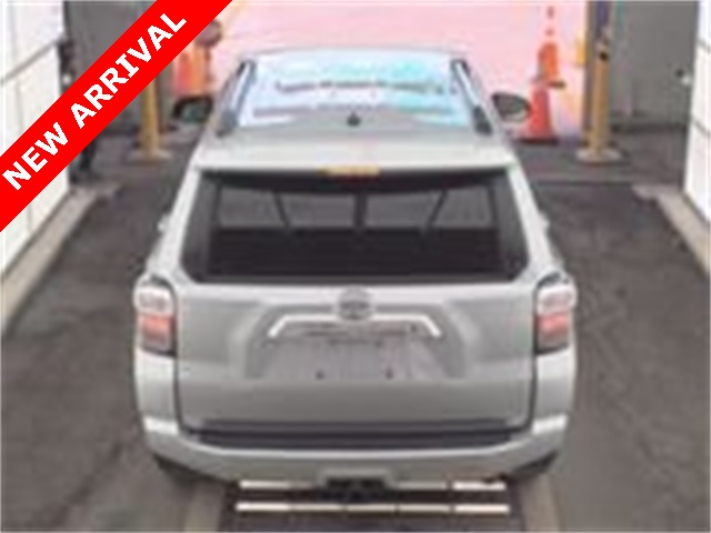 2024 Toyota 4Runner SR5 V6 photo 3