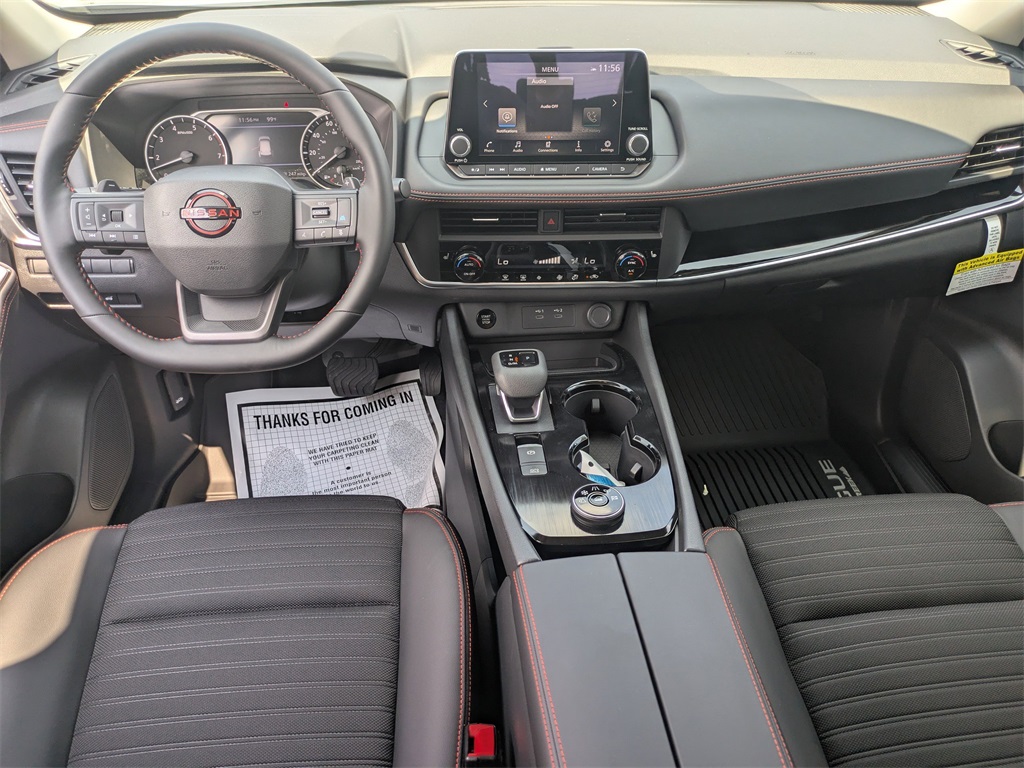 2026 Nissan Rogue SV photo 17