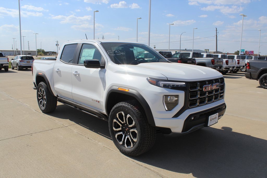 2025 GMC Canyon AT4's photo