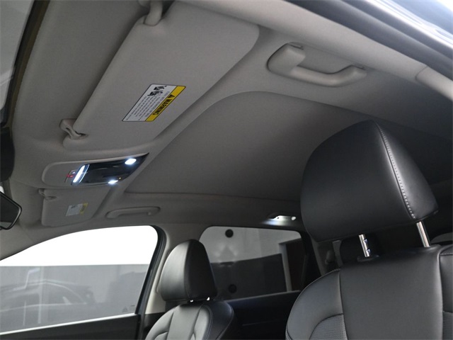 2025 Kia Sorento S photo 25