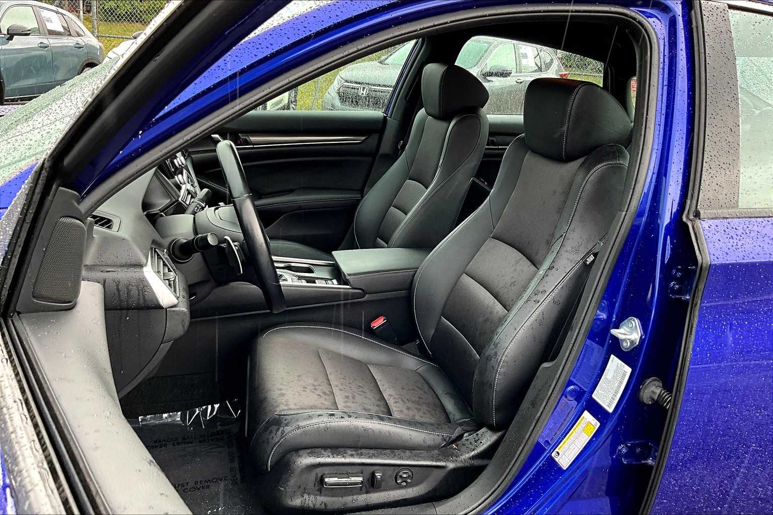 2022 Honda Accord Sport photo 7