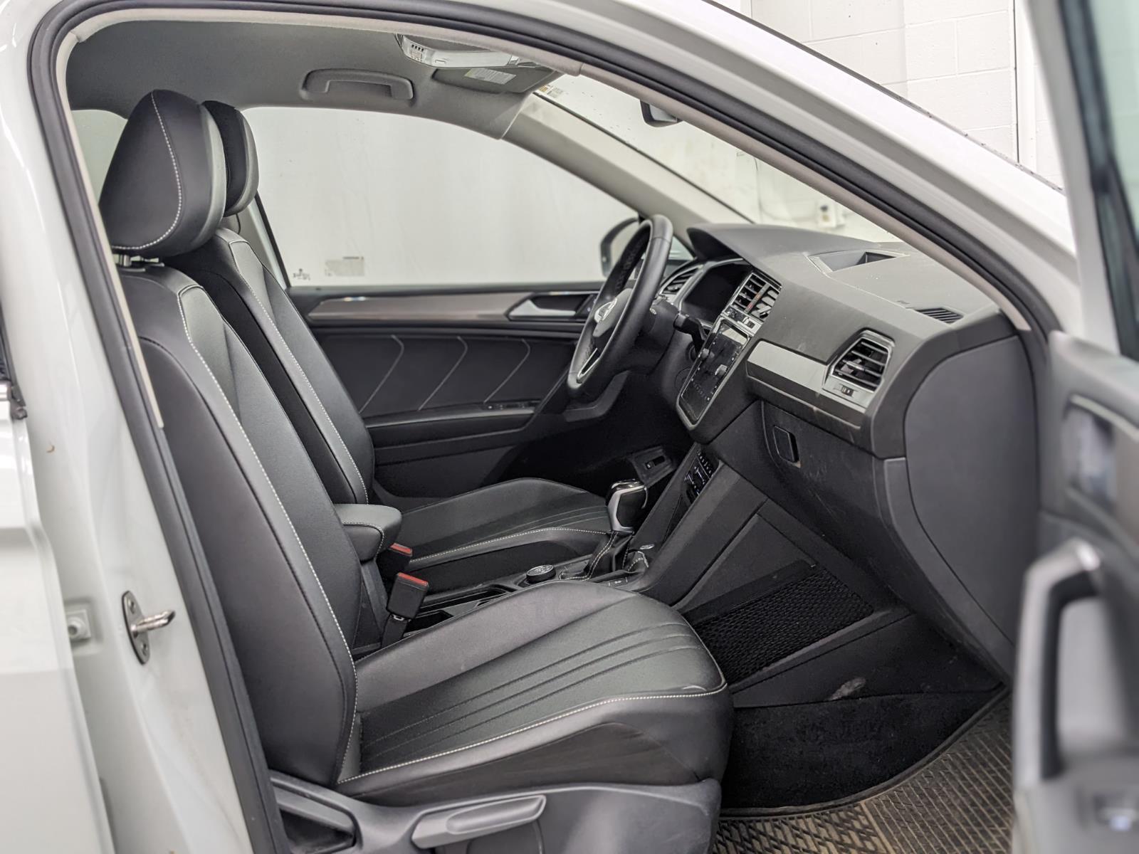 2024 Volkswagen Tiguan SE Wolfsburg Edition photo 16