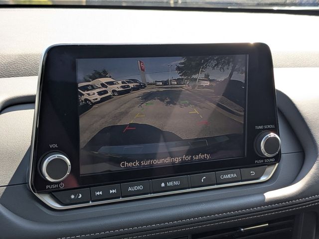 2025 Nissan Rogue SV photo 20