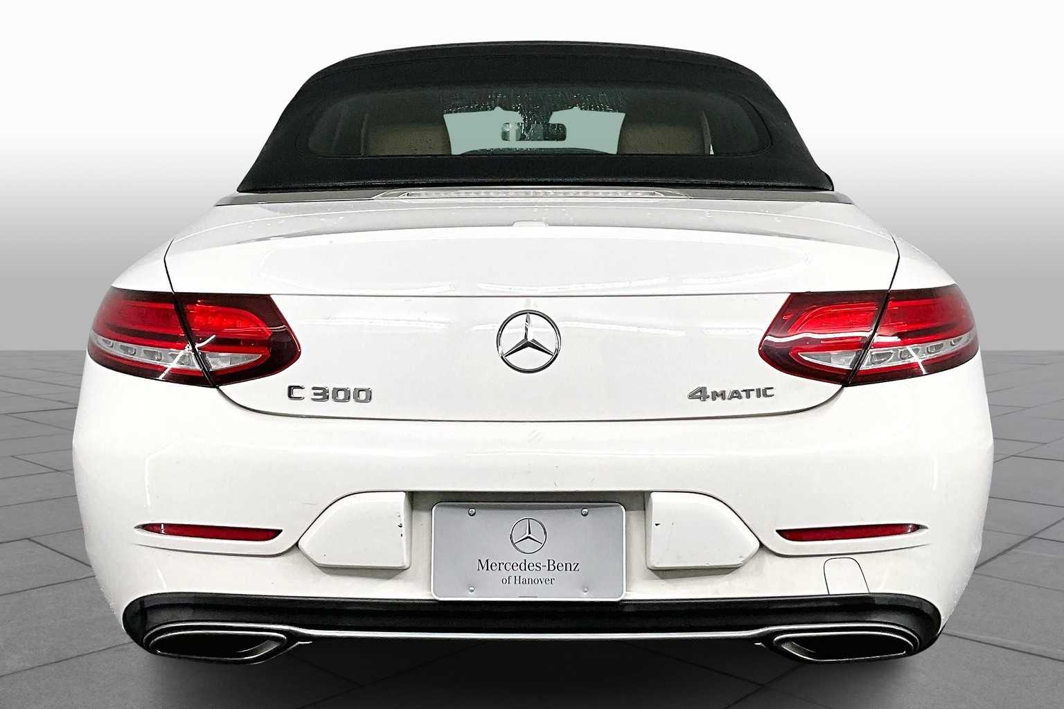 2019 Mercedes Benz C 300 4MATIC photo 4