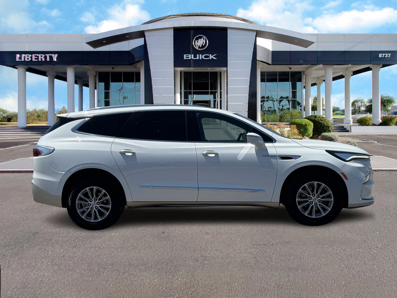 2024 Buick Enclave Premium photo 2