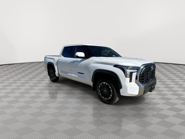 2025 Toyota Tundra SR5 photo 2