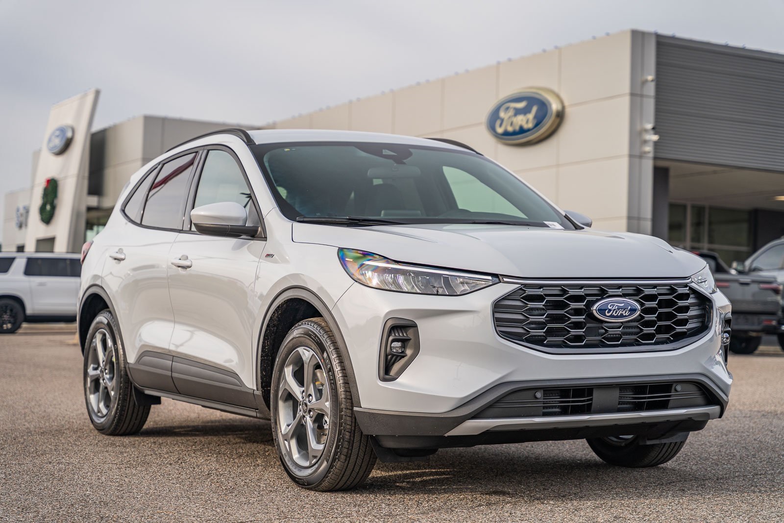 2026 Ford Escape ST-Line Select's photo