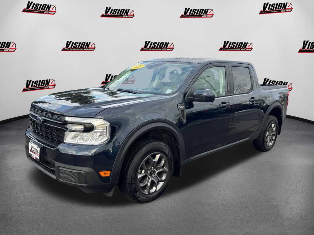 2023 Ford Maverick XLT's photo