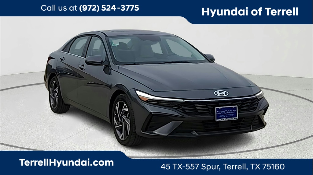 2025 Hyundai Elantra Limited photo 13