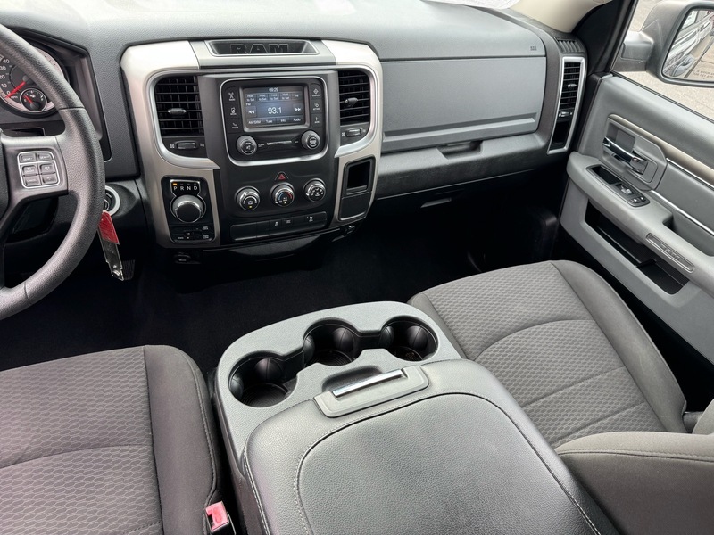 2020 Ram 1500 Classic Warlock photo 15