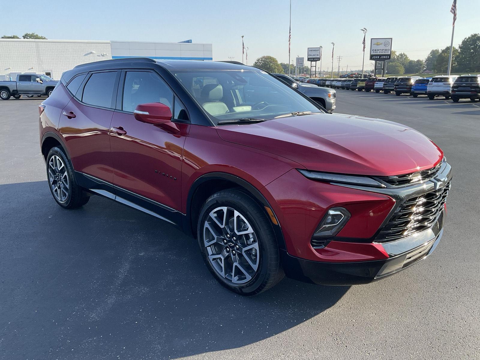 2023 Chevrolet Blazer RS photo 3