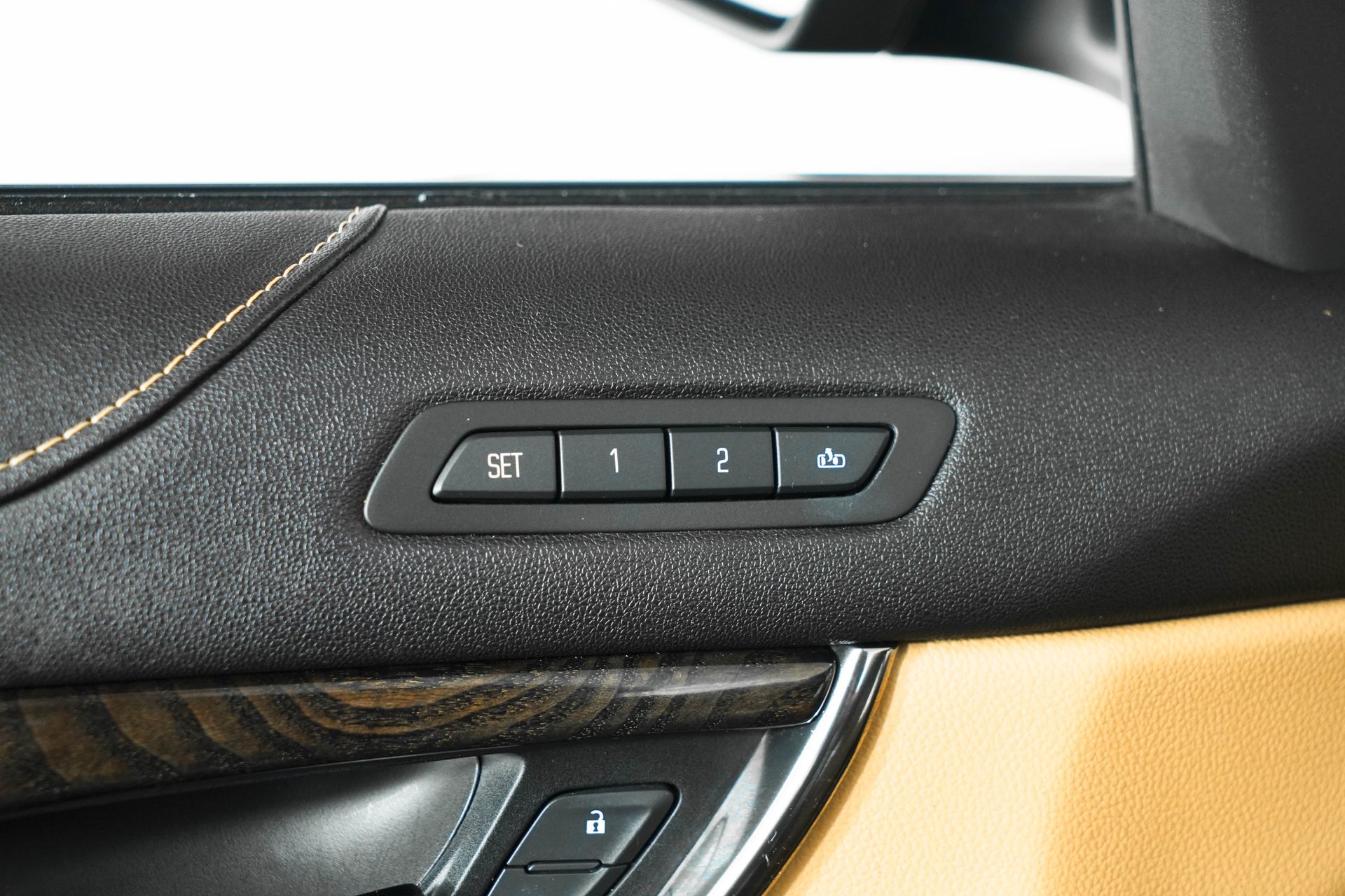2014 Cadillac ATS 3.6L Premium photo 17