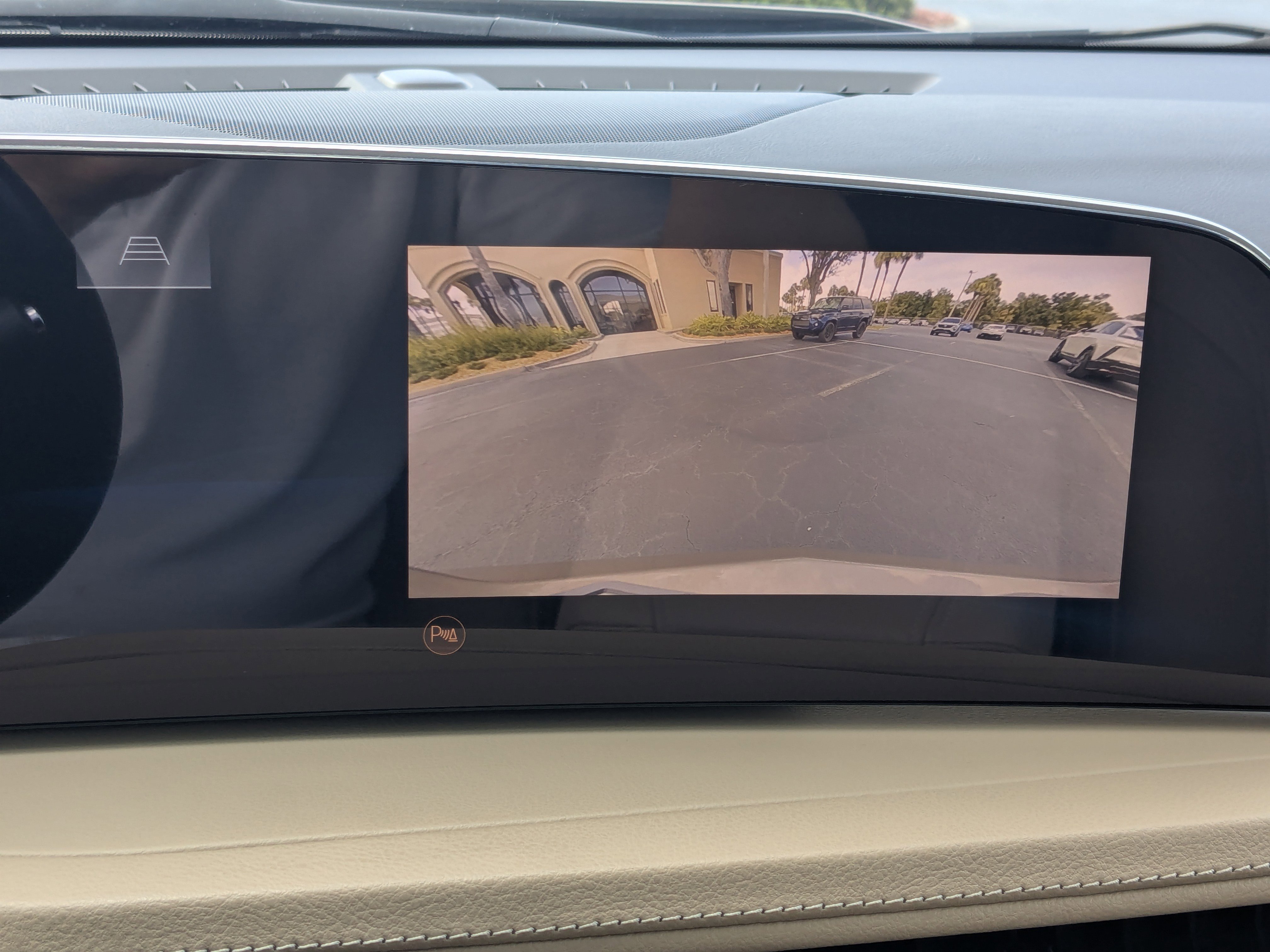 2024 Cadillac XT4 Premium Luxury photo 14