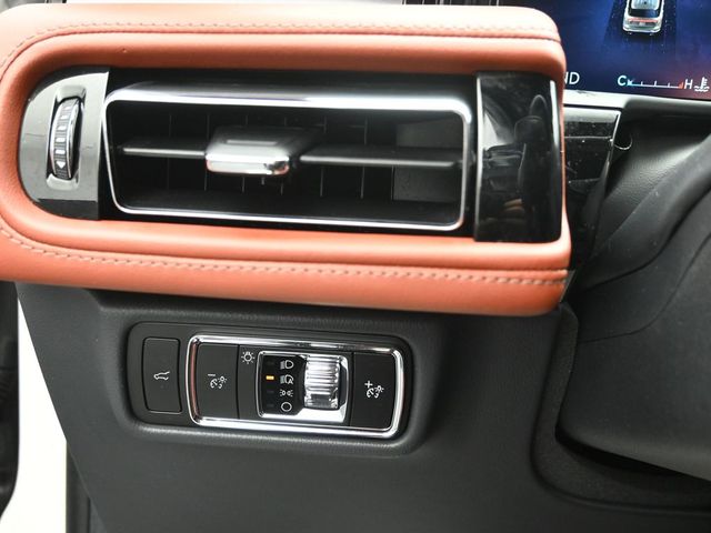 2025 LINCOLN AVIATOR - Image 11