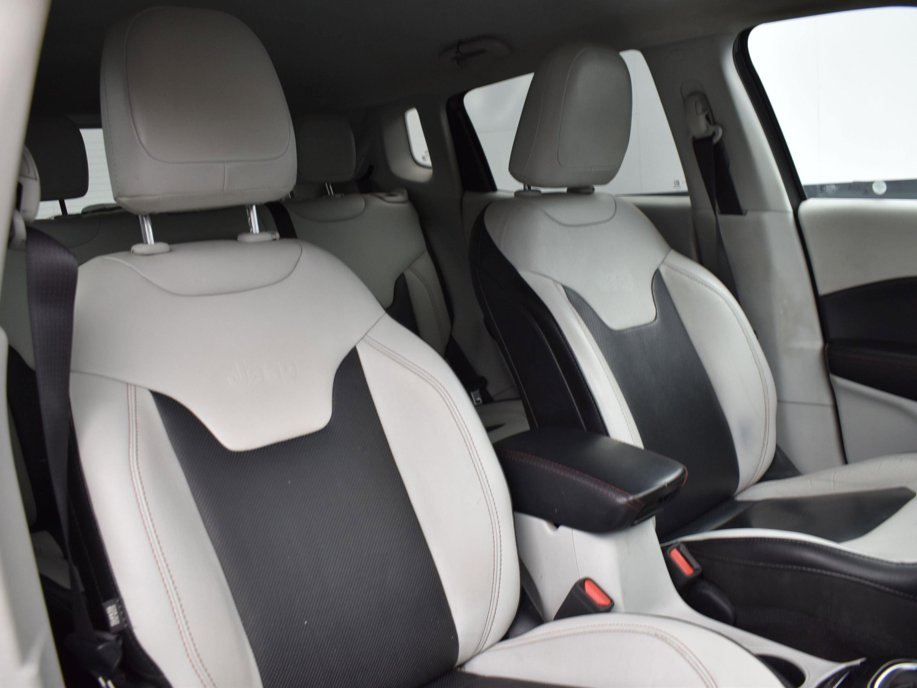 2019 Jeep Compass Limited photo 17