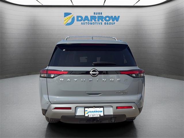 2025 Nissan Pathfinder Platinum photo 4