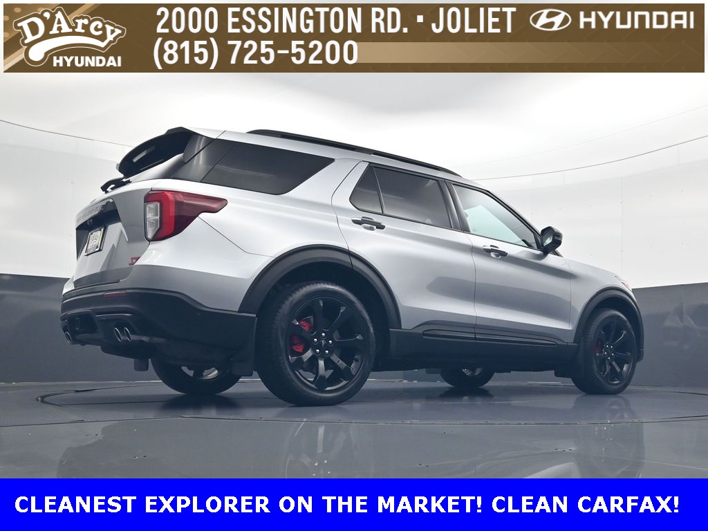 2022 Ford Explorer ST photo 24