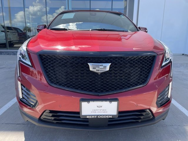 2022 Cadillac XT5 Premium Luxury photo 2
