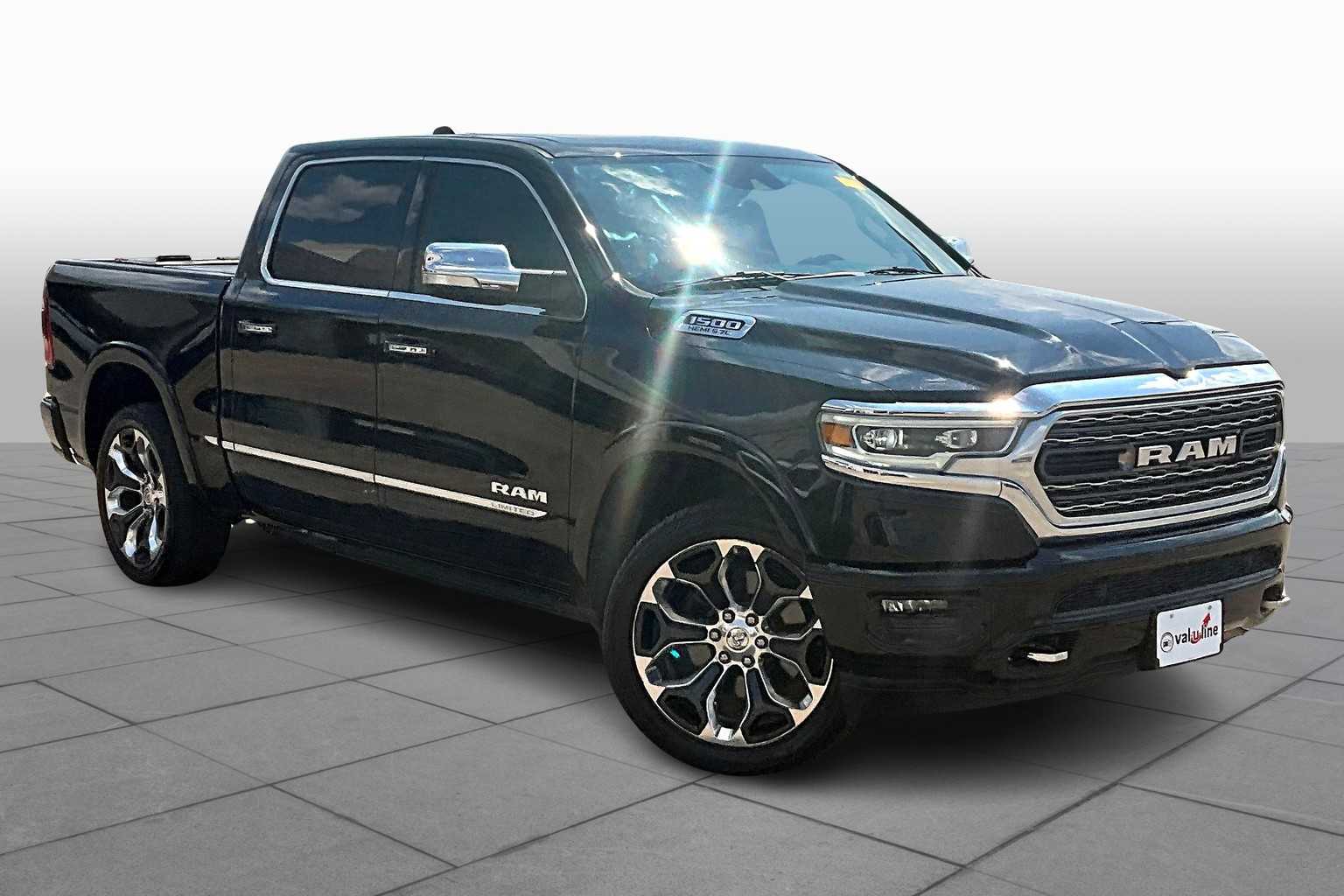 2020 Ram 1500 Limited photo 2