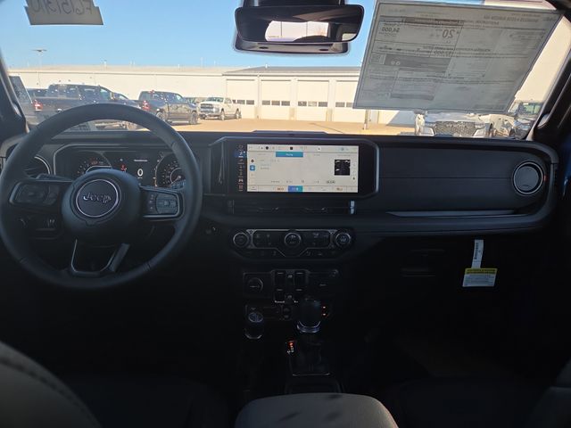 2026 Jeep Wrangler Rubicon photo 4