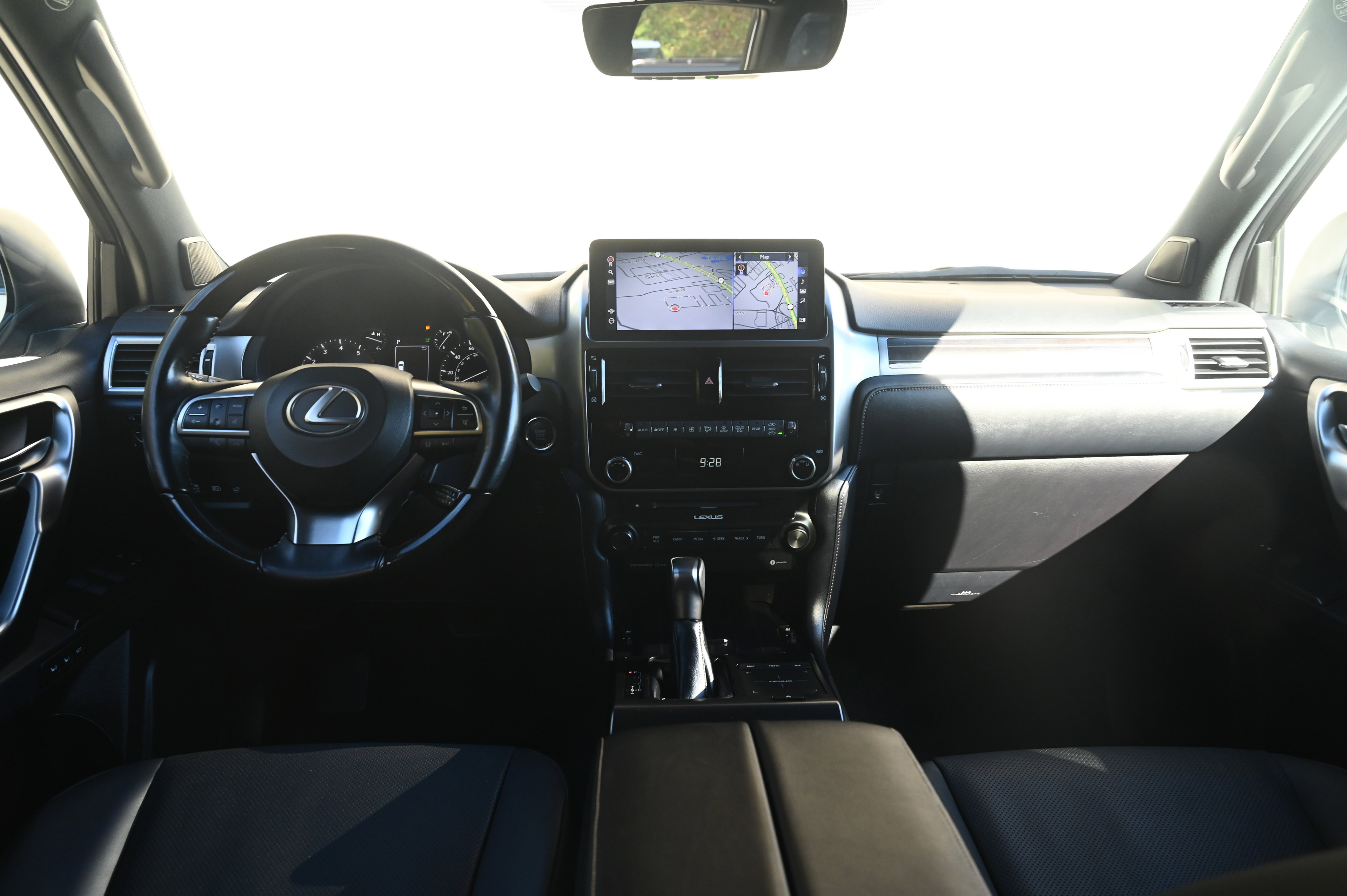 2022 Lexus GX 460 Premium photo 30