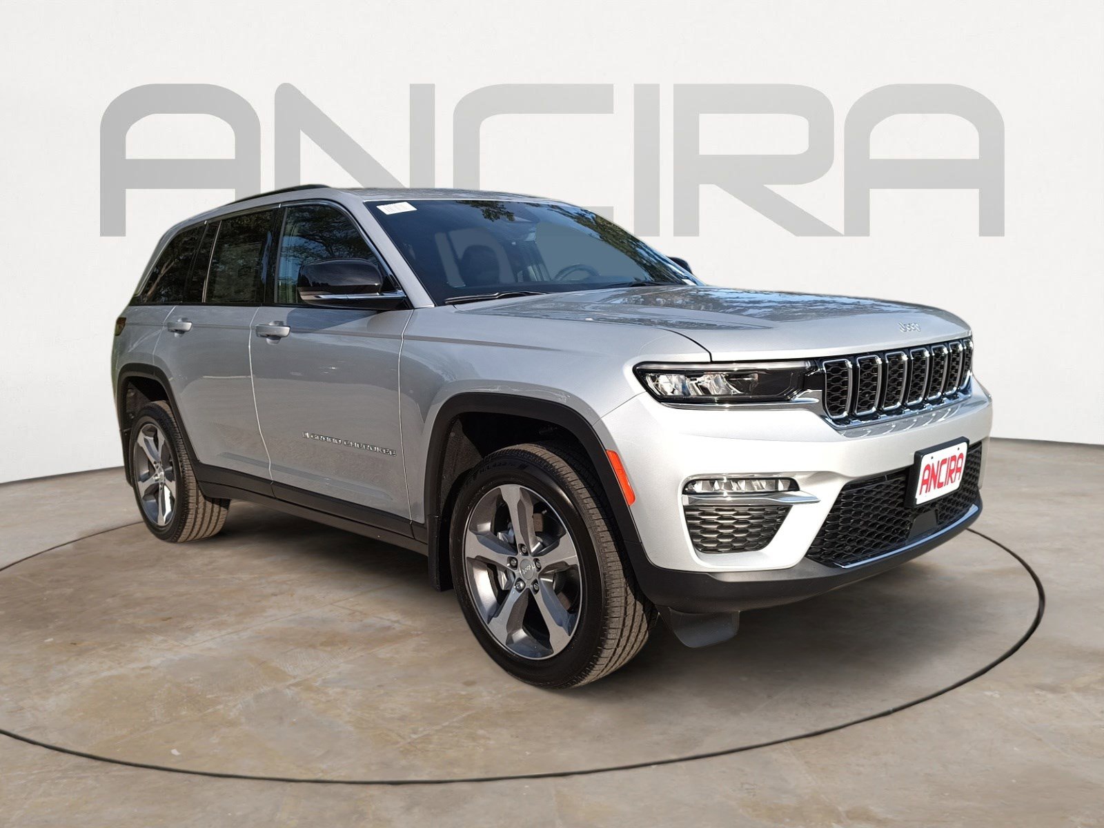 2025 Jeep Grand Cherokee Limited photo 5