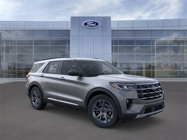 2025 Ford Explorer photo 6