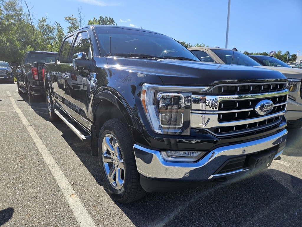 2023 Ford F-150 Lariat photo 2