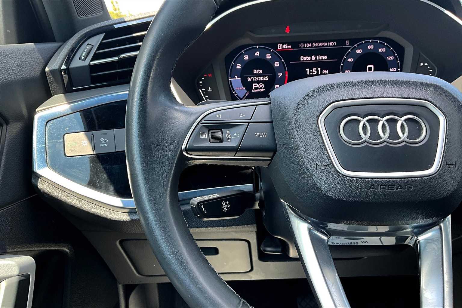 2023 Audi Q3 S line Premium photo 21