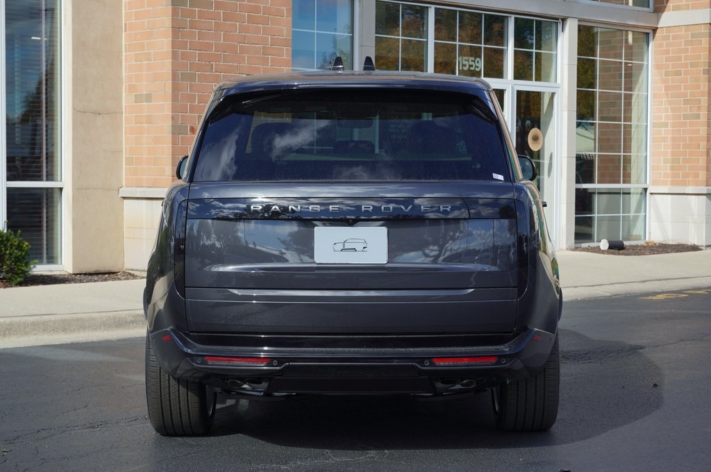 2025 LAND ROVER RANGE ROVER - Image 4