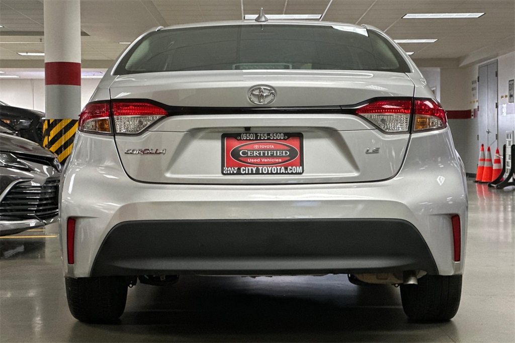 2023 Toyota Corolla LE photo 5