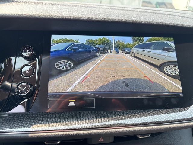 2023 Buick Envision Preferred photo 5