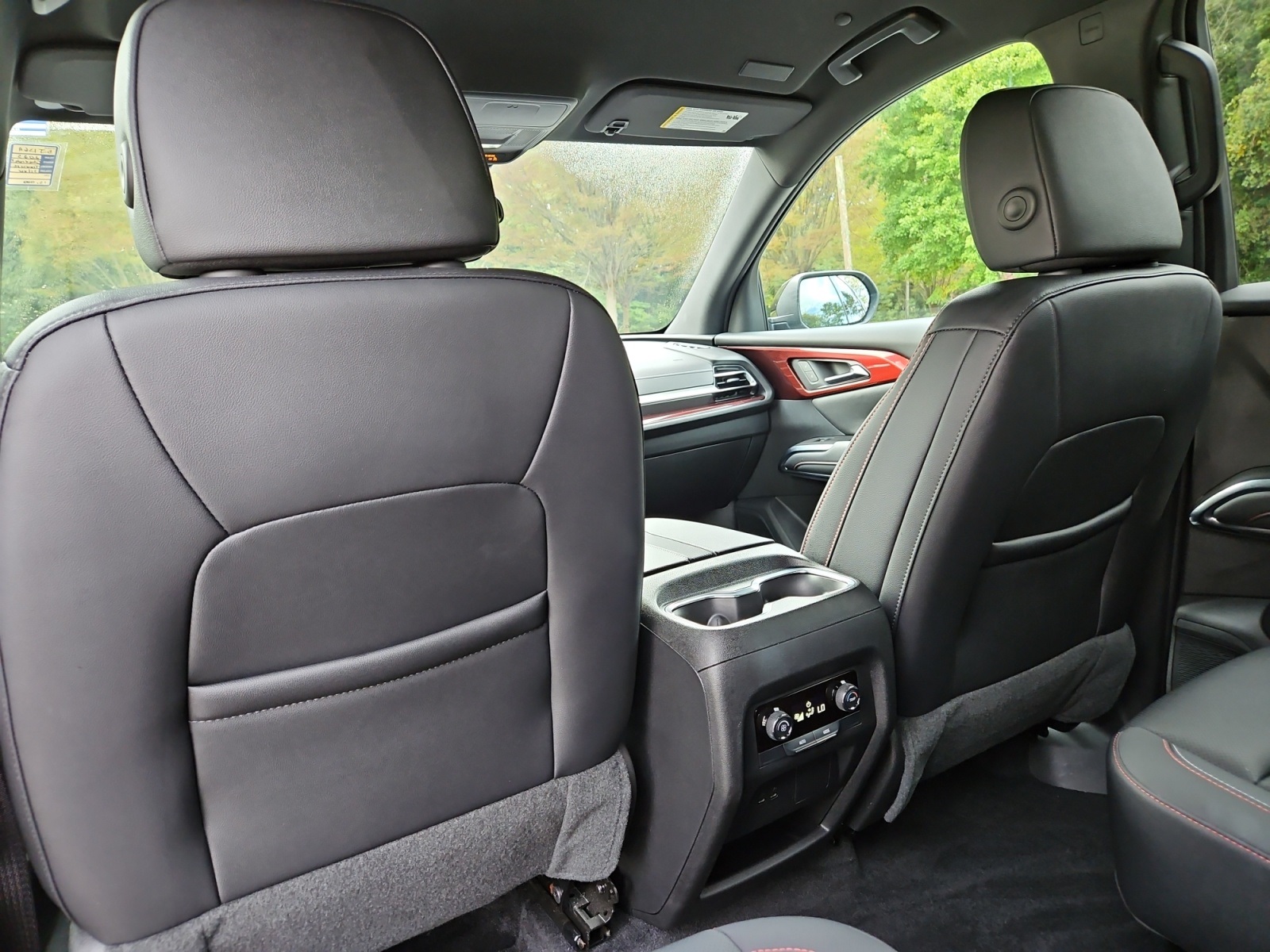 2025 Chevrolet Traverse Z71 photo 18