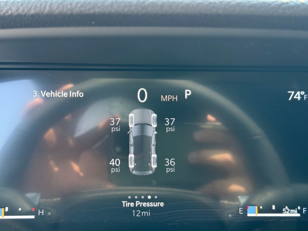 2025 Jeep Grand Cherokee Altitude photo 16