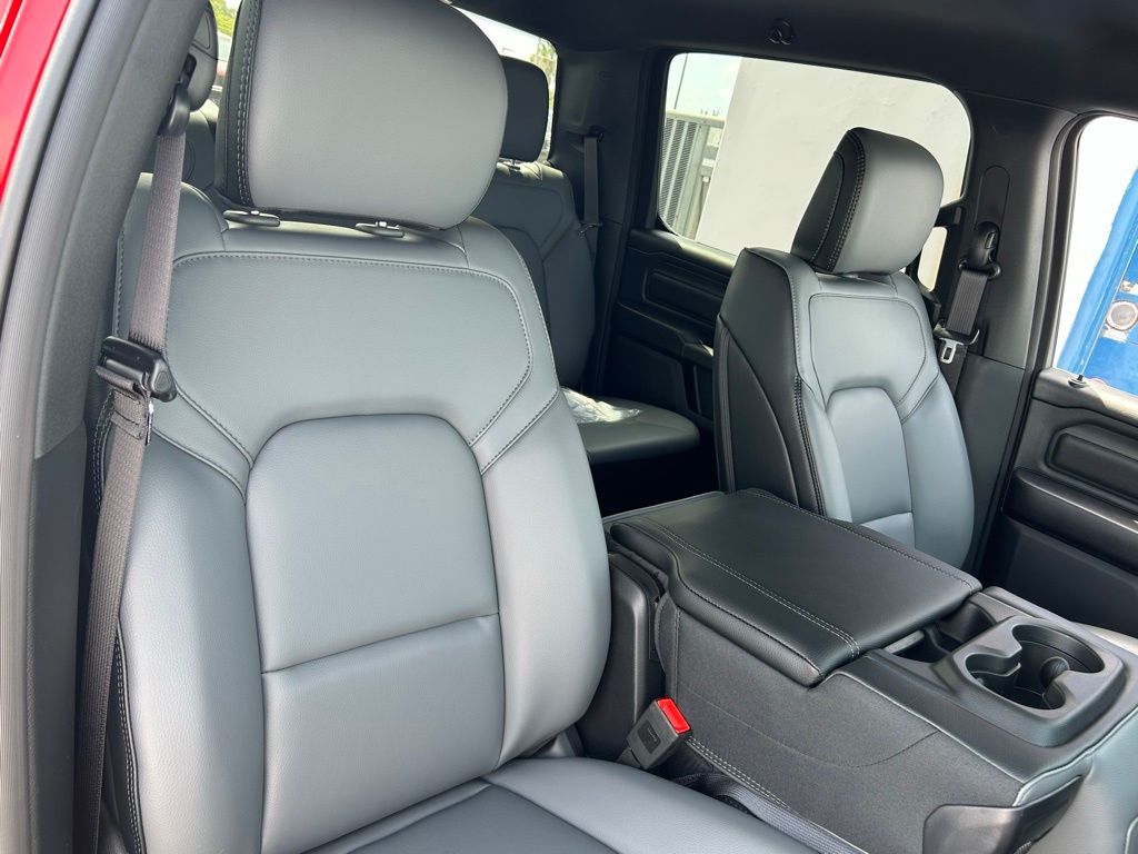2025 Ram 1500 Tradesman photo 20