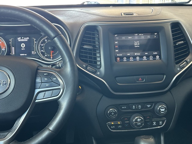 2019 Jeep Cherokee Latitude photo 15