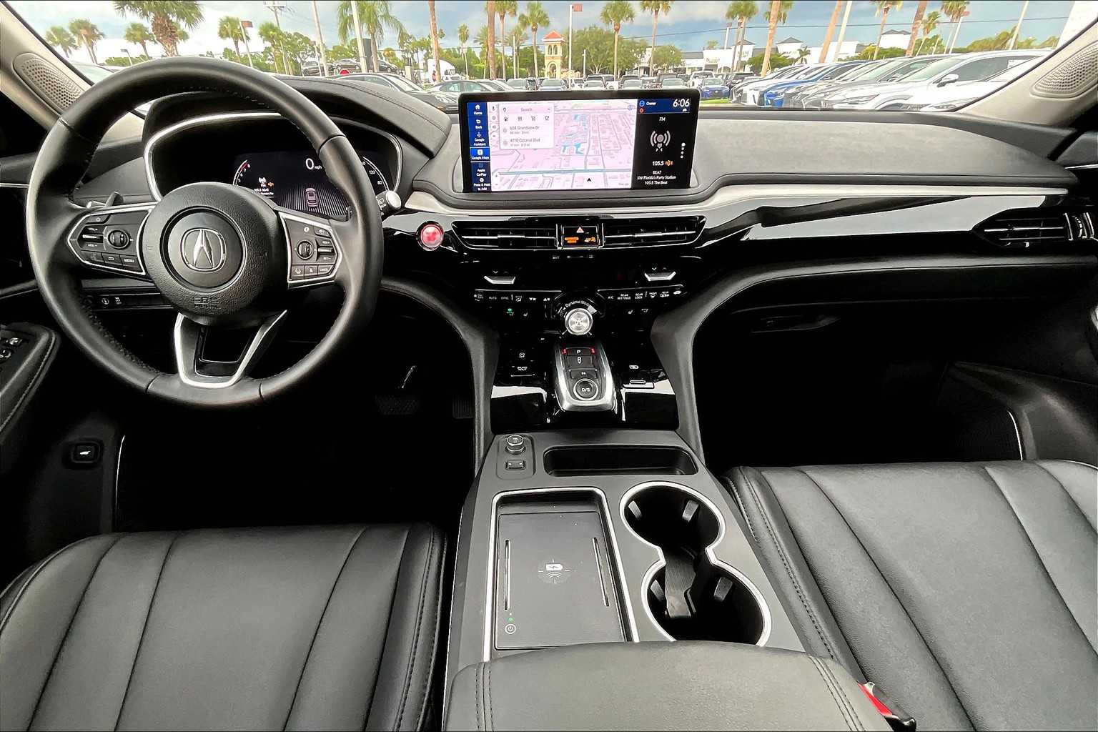 2025 Acura MDX SH-AWD photo 12