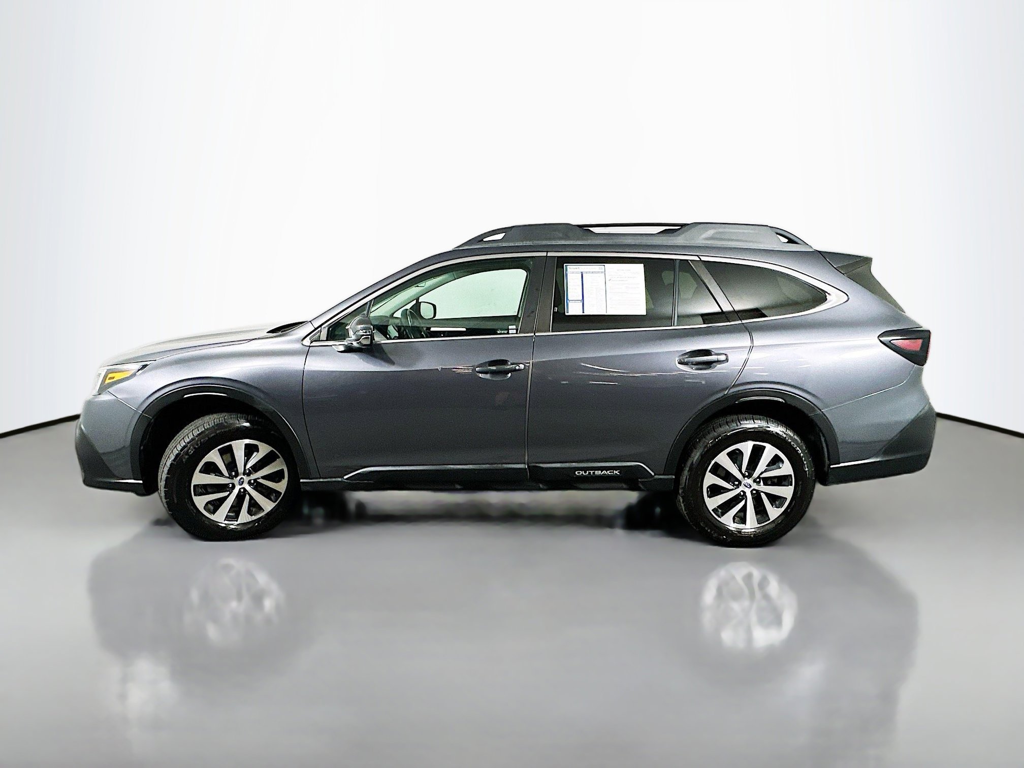 2022 Subaru Outback Premium photo 4