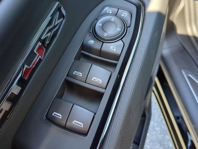 2025 Gmc Sierra AT4X photo 12