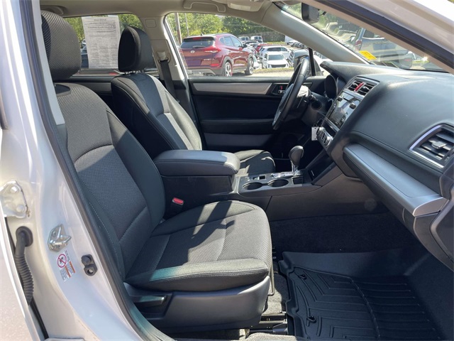 2015 Subaru Outback Premium photo 16