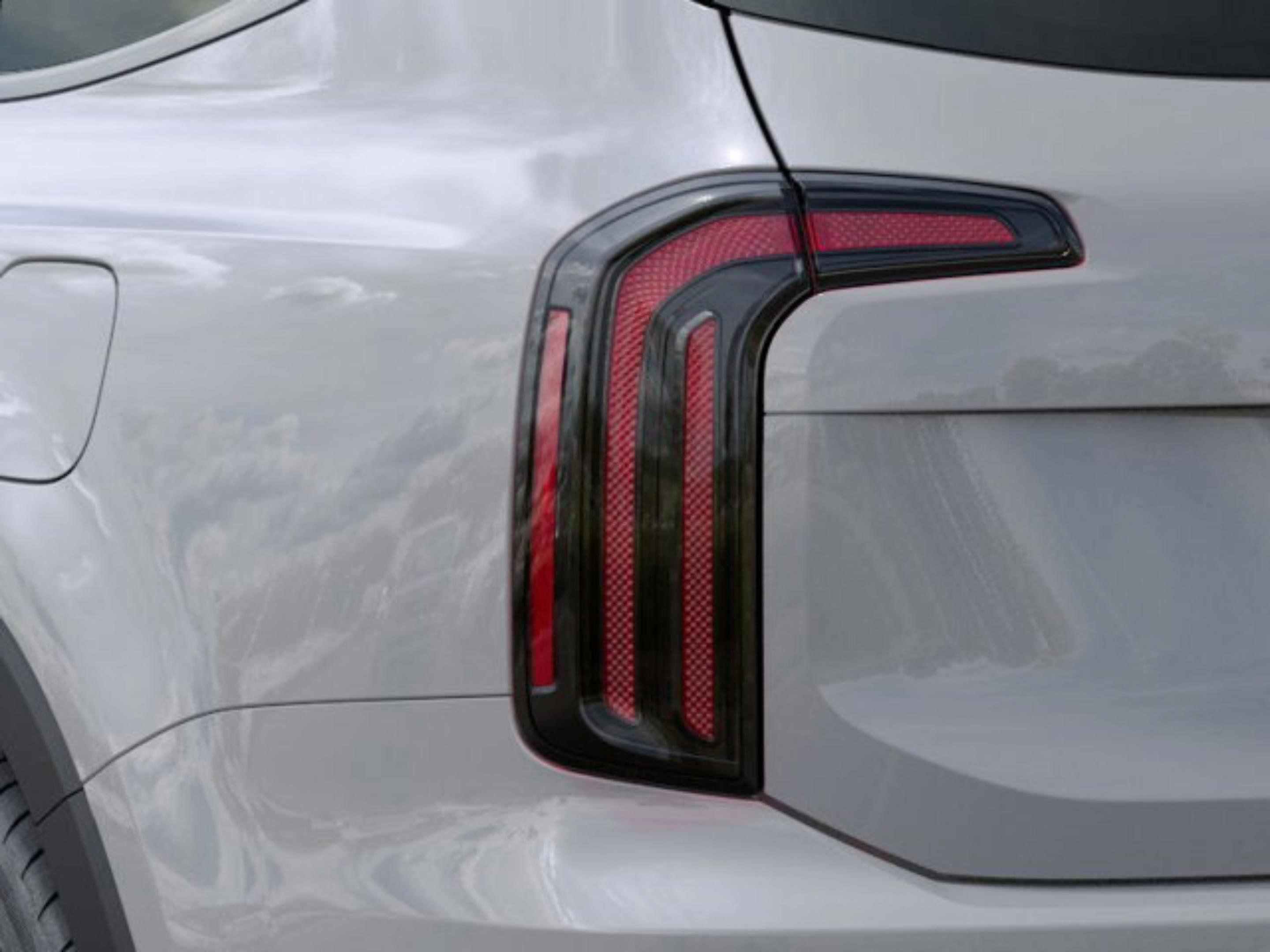 2025 Kia Telluride EX X-Line photo 5