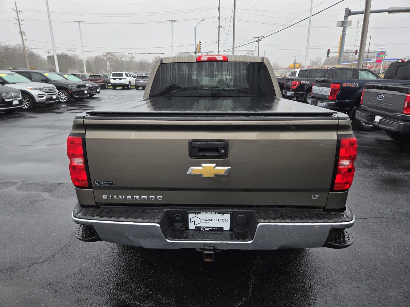 2015 Chevrolet Silverado 1500 LT photo 2