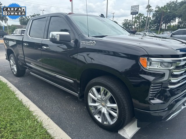 2023 Chevrolet Silverado 1500 High Country photo 2