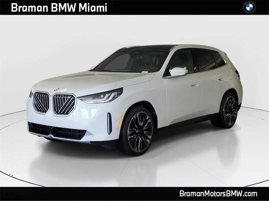 2026 BMW X3 30's photo