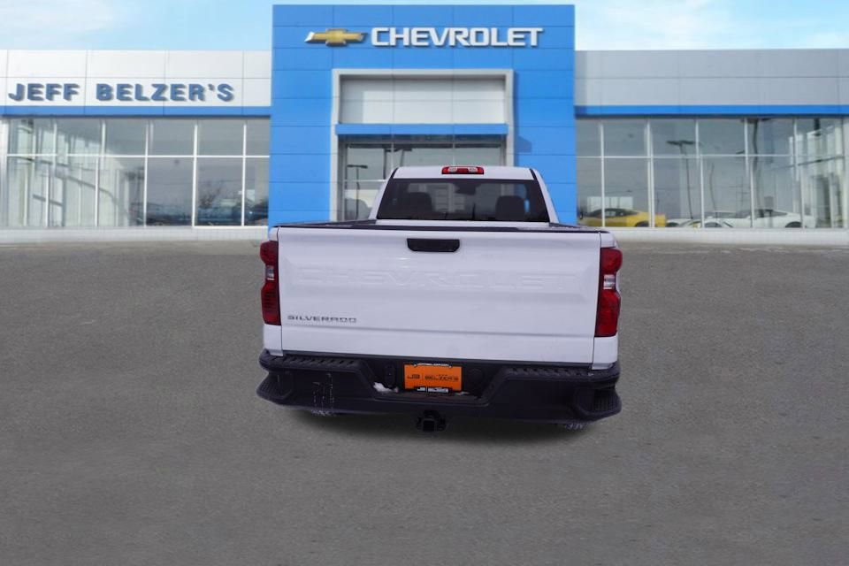 2025 Chevrolet Silverado 1500 LT photo 3