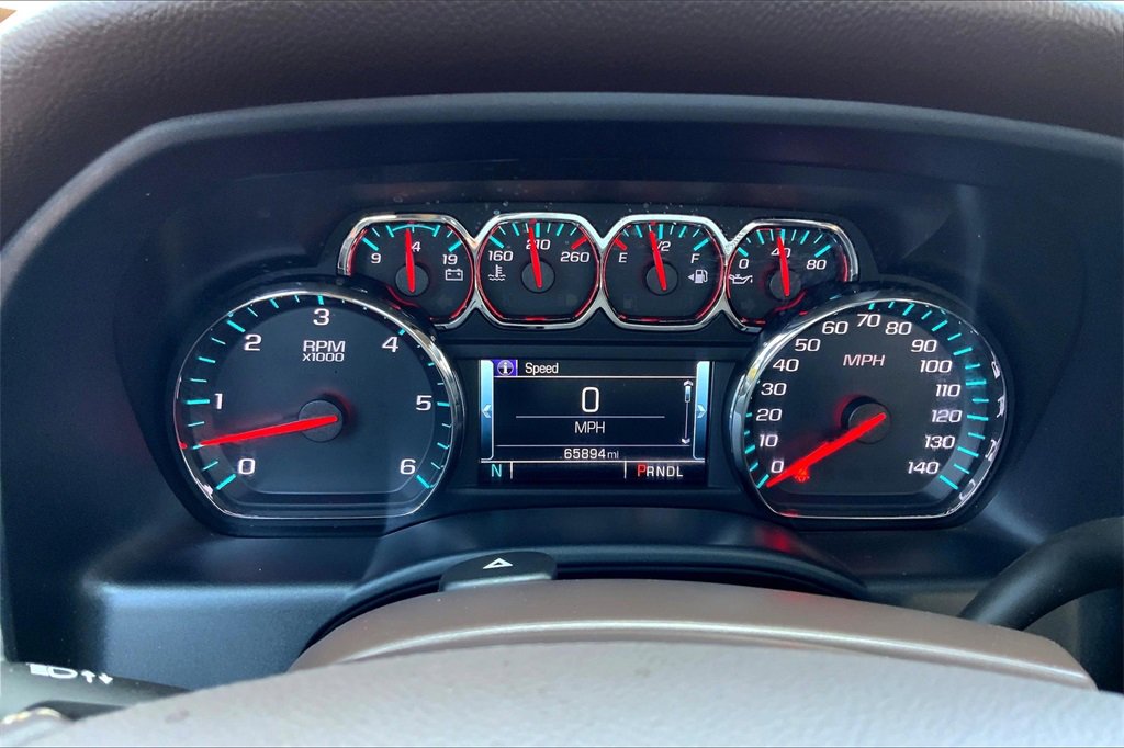 2018 Chevrolet Silverado 1500 LT photo 19
